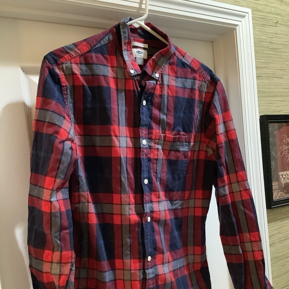 Old Navy Red & Blue Plaid Slim Fit Coupe Size Medium